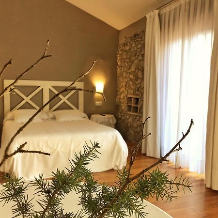 El Castell De La Pobla De Lillet (Adults Only) Villa Ngoại thất bức ảnh