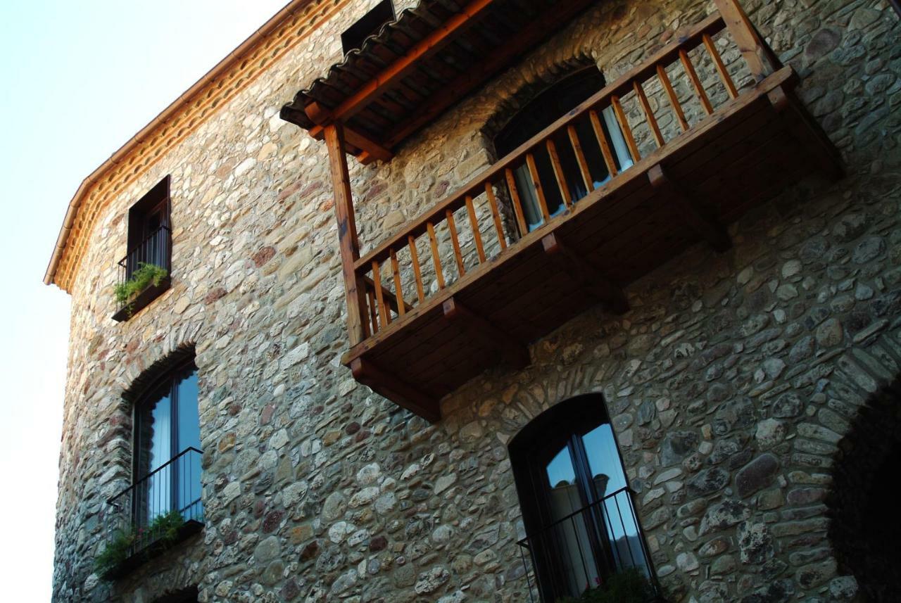 El Castell De La Pobla De Lillet (Adults Only) Villa Ngoại thất bức ảnh